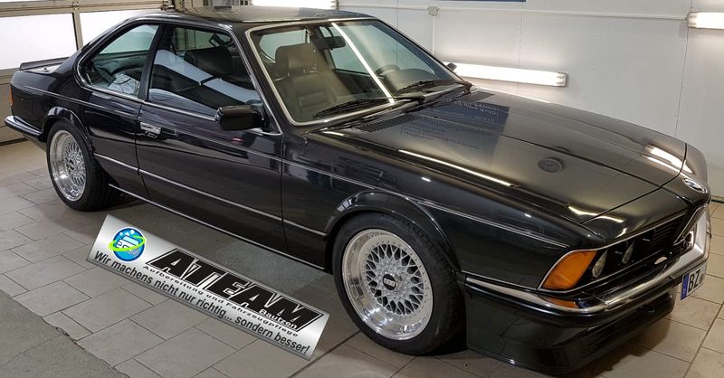 Schwarzes BMW 6er Coupé nach der Lackaufbereitung